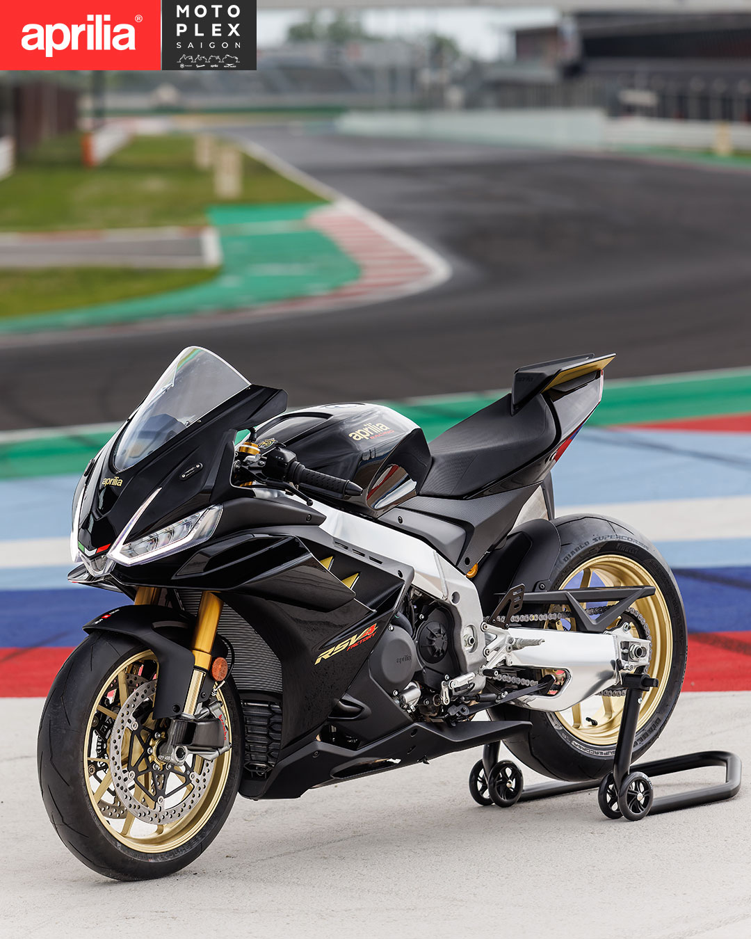 Mãnh thú khuynh đảo đường đua